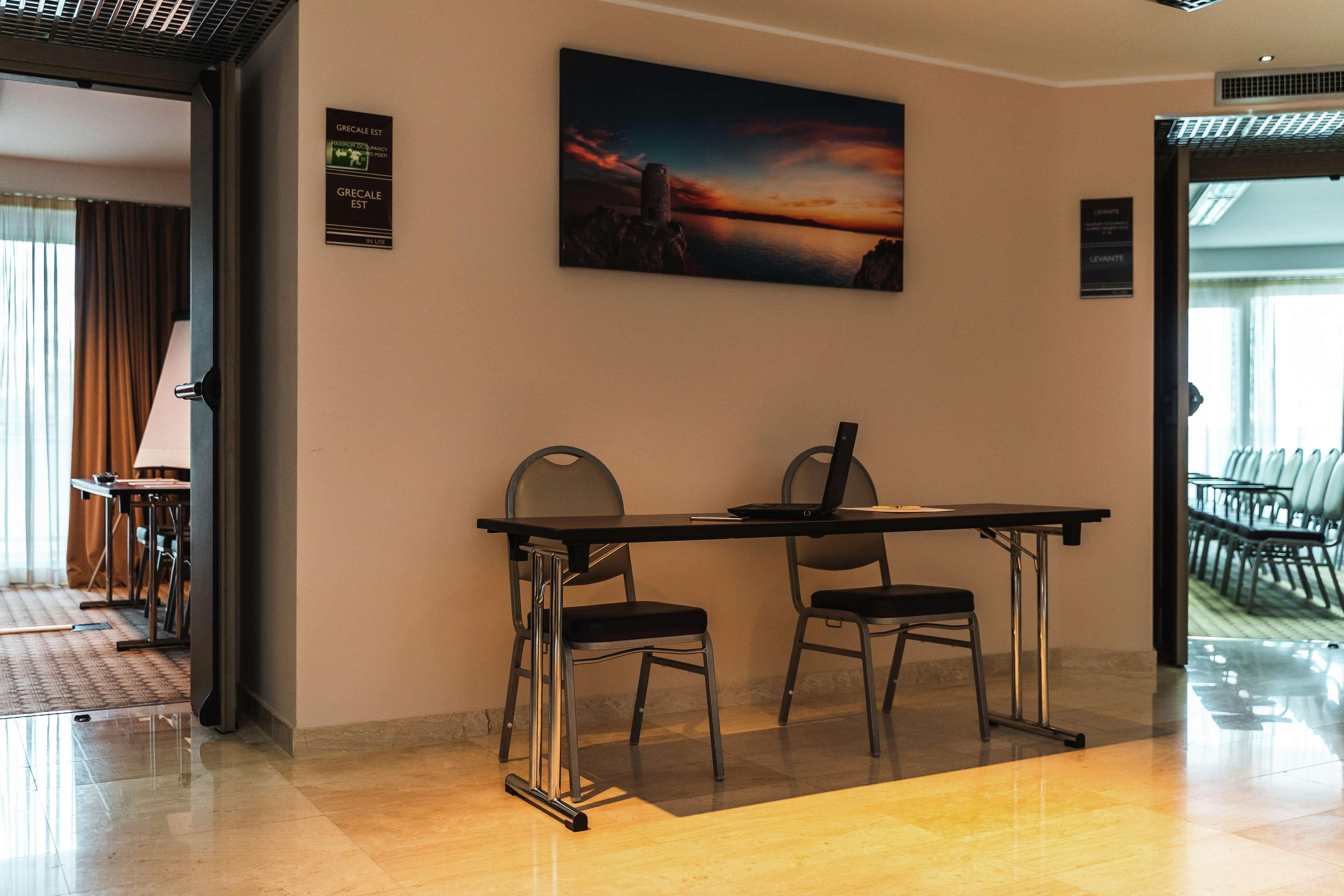 Delta Hotels By Marriott Olbia Sardinia Exterior foto
